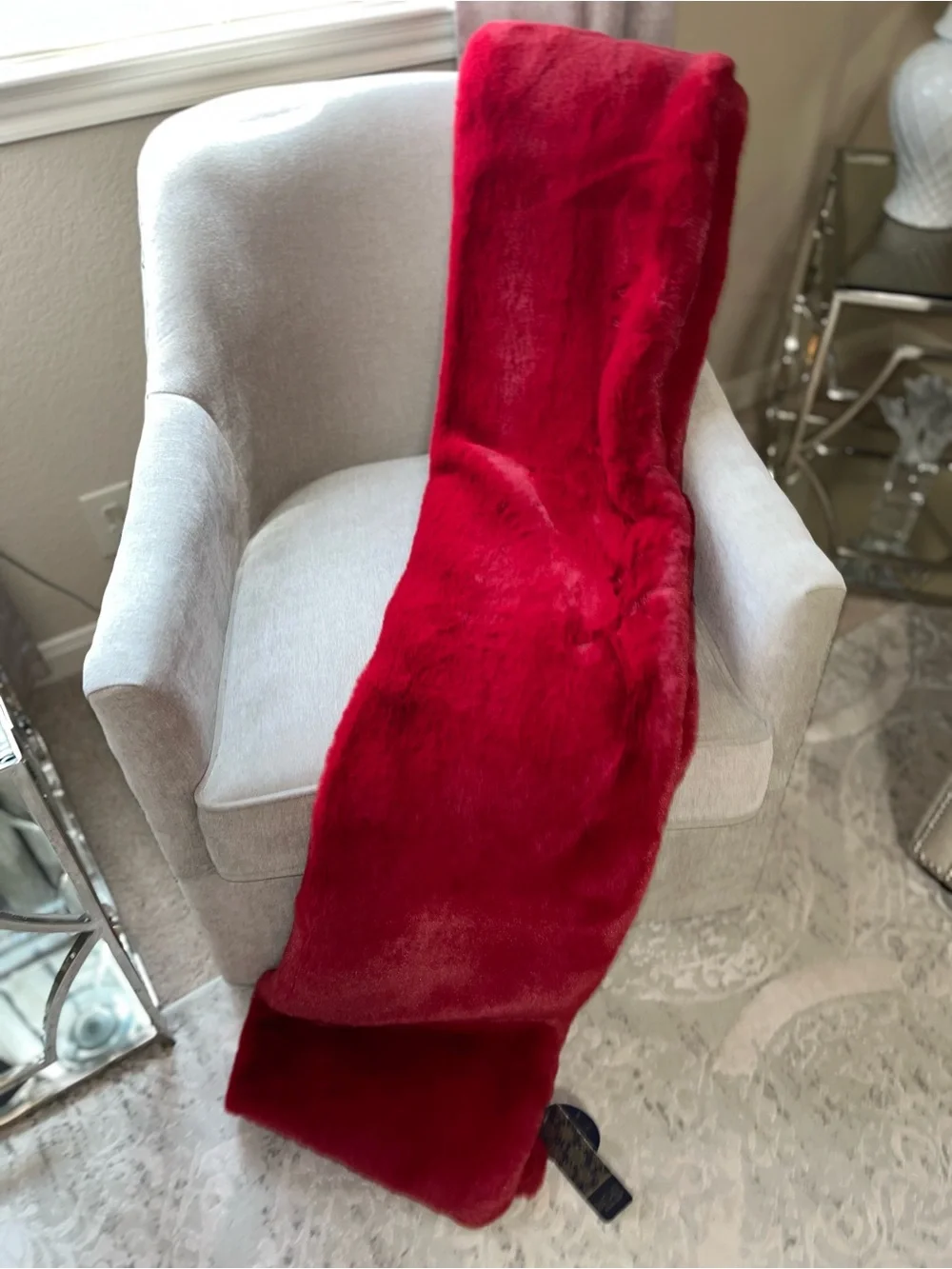 1-RACHEL ROY NWT NIGHT RUBY RED RABBIT FAUX FUR LUXURY THROW BLANKET